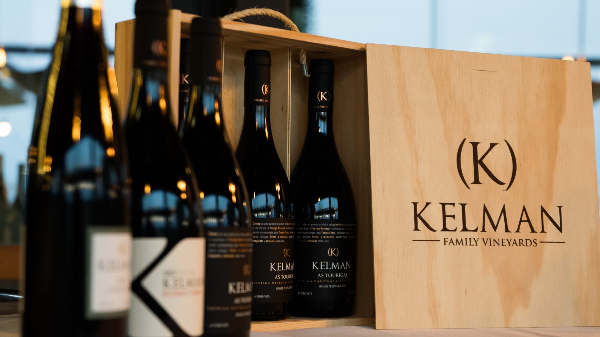 Jantares Vínicos: Como Escolher o Vinho Perfeito para Cada Prato