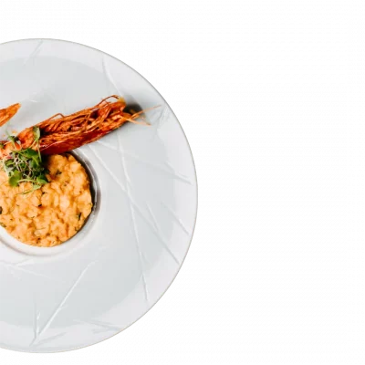 Restaurante-1000-Fronteiras-Camarao-Tigre-e-Risotto.webp
